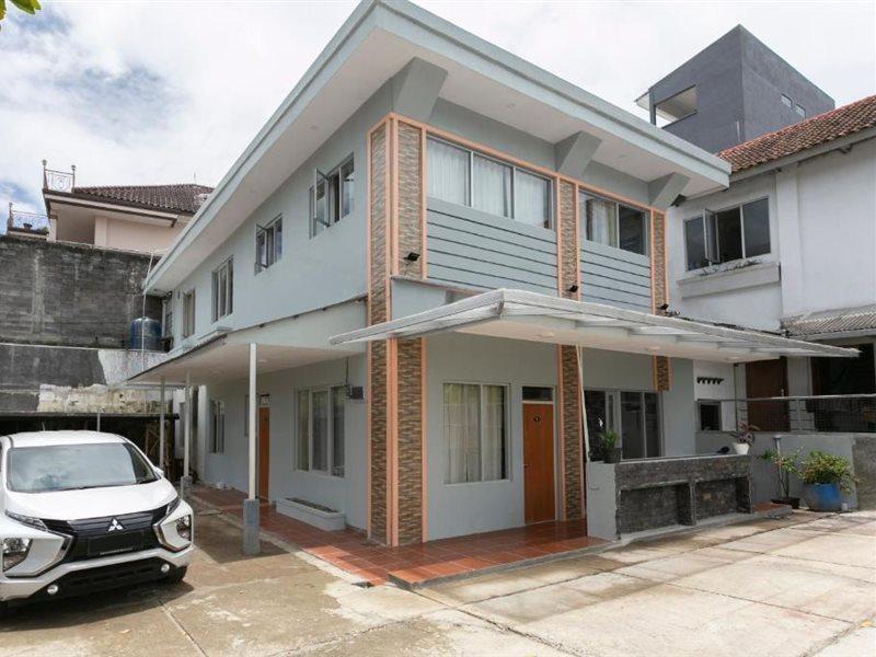 Super Oyo Collection O 3130 D'Valley View Lembang Exterior foto