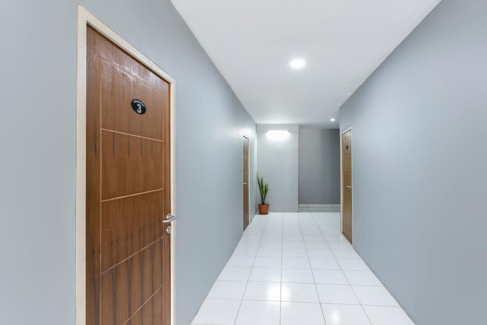 Super Oyo Collection O 3130 D'Valley View Lembang Exterior foto